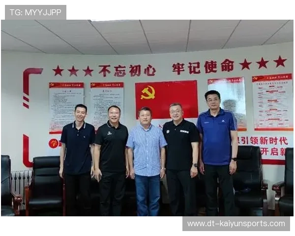 世界篮球学院在教学中加强实习对接与行业合作提升学员实务能力